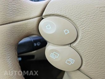 2007 Mercedes-Benz CLS 550 - miniatura 26