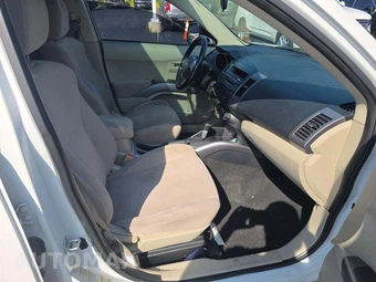 2007 Mitsubishi Outlander LS – miniatura 15