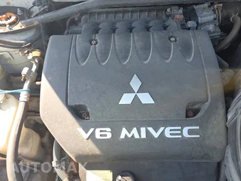 2007 Mitsubishi Outlander LS – miniatura 23