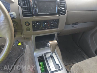 2007 Nissan Pathfinder S – miniatura 11