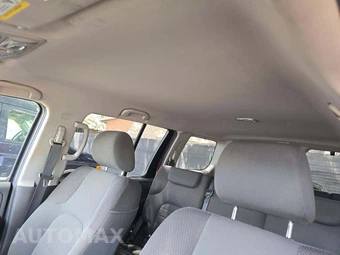2007 Nissan Pathfinder S – miniatura 10