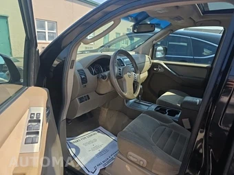 2007 Nissan Pathfinder SE – miniatura 13