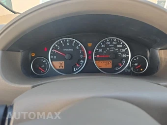 2007 Nissan Pathfinder SE – miniatura 15