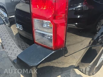 2007 Nissan Pathfinder SE – miniatura 23