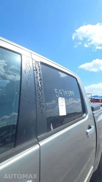 2007 Nissan TITAN SE Crew Cab Short Bed - miniatura 27