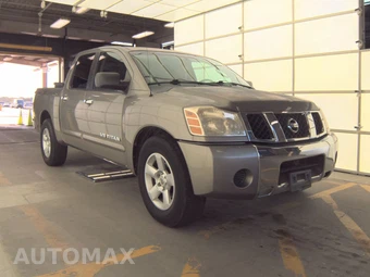 2007 Nissan TITAN SE Crew Cab Short Bed - miniatura 3