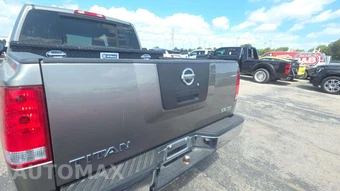 2007 Nissan TITAN SE Crew Cab Short Bed - miniatura 32