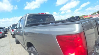 2007 Nissan TITAN SE Crew Cab Short Bed - miniatura 50