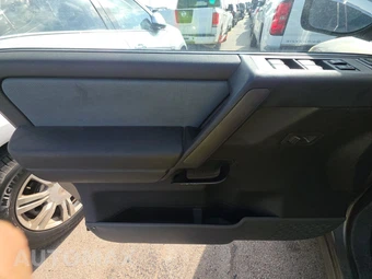 2007 Nissan TITAN SE Crew Cab Short Bed - miniatura 9