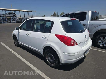 2007 Nissan Versa 1.8 S Hatchback – miniatura 2