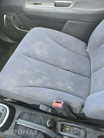 2007 Nissan Versa 1.8 S Hatchback – miniatura 22
