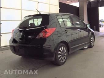 2007 Nissan Versa 1.8 S Hatchback - miniatura 4