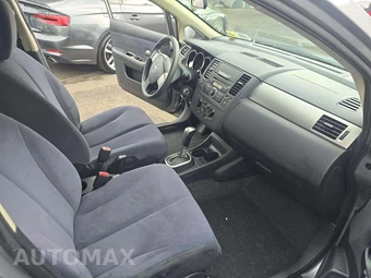 2007 Nissan Versa 1.8 S Hatchback – miniatura 18