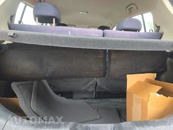 2007 Nissan Versa 1.8 S Hatchback - miniatura 16