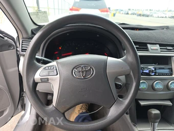 2007 Toyota Camry LE – miniatura 10