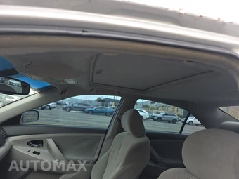 2007 Toyota Camry LE – miniatura 17