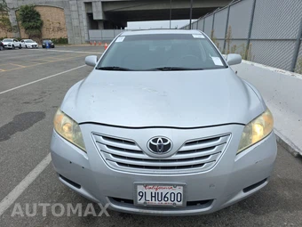 2007 Toyota Camry LE – miniatura 2