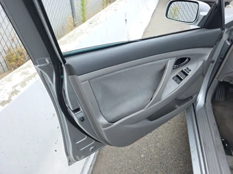 2007 Toyota Camry LE – miniatura 9