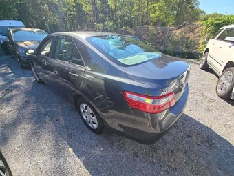 2007 Toyota Camry LE - miniatura 2