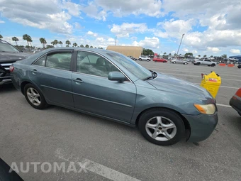 2007 Toyota Camry LE – miniatura 3
