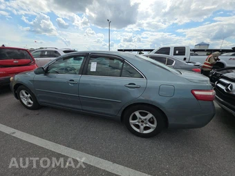 2007 Toyota Camry LE – miniatura 6