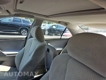 2007 Toyota Camry LE – miniatura 17