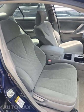2007 Toyota Camry LE - miniatura 18