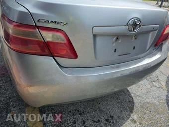2007 Toyota Camry LE – miniatura 28