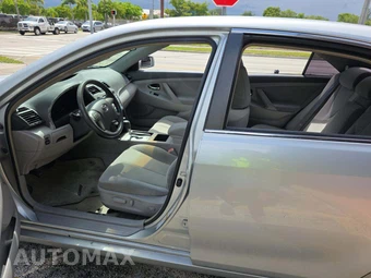 2007 Toyota Camry LE – miniatura 6