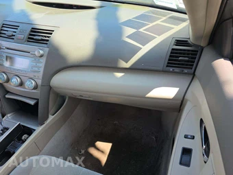 2007 Toyota Camry LE – miniatura 19