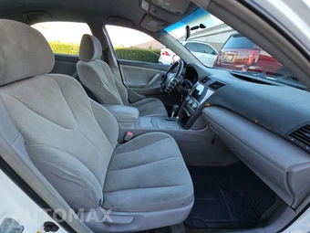 2007 Toyota Camry LE – miniatura 8