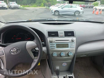 2007 Toyota Camry LE – miniatura 10