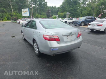2007 Toyota Camry LE – miniatura 2