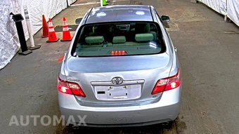 2007 Toyota Camry LE - miniatura 5