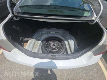 2007 Toyota Camry LE - miniatura 14