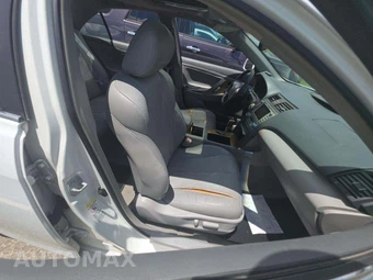 2007 Toyota Camry LE - miniatura 18