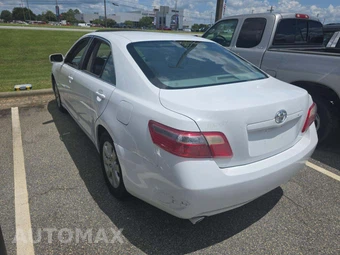 2007 Toyota Camry LE - miniatura 2