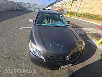 2007 Toyota Camry LE – miniatura 2
