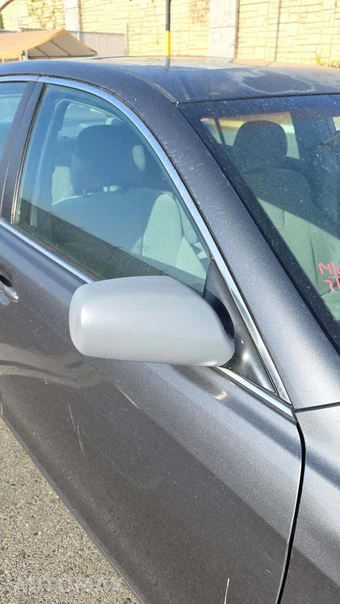 2007 Toyota Camry LE – miniatura 32