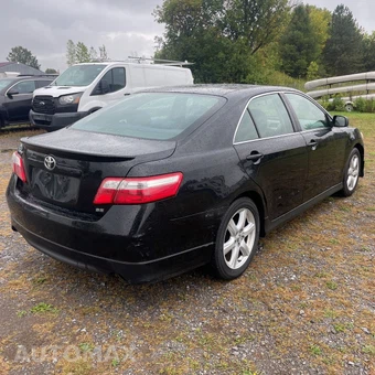 2007 Toyota Camry SE - miniatura 5