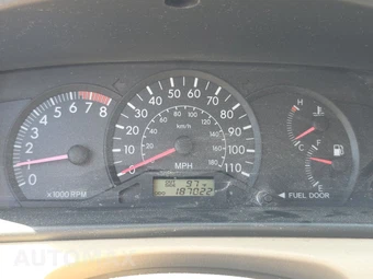 2007 Toyota Corolla CE – miniatura 12