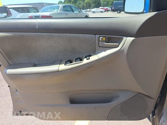 2007 Toyota Corolla CE – miniatura 9