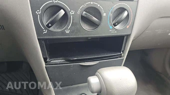 2007 Toyota Corolla CE – miniatura 29