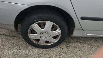 2007 Toyota Corolla CE – miniatura 46