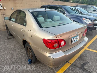 2007 Toyota Corolla LE – miniatura 4