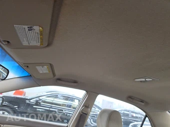 2007 Toyota Corolla S – miniatura 17