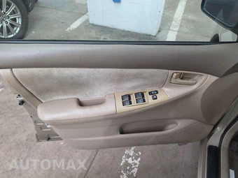 2007 Toyota Corolla S – miniatura 9