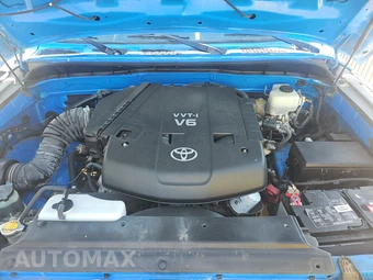 2007 Toyota FJ Cruiser w/Rear Doors - miniatura 15
