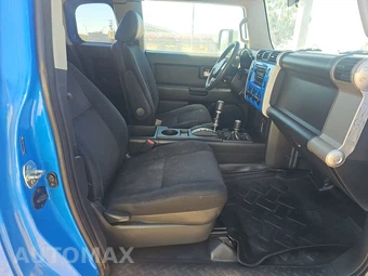 2007 Toyota FJ Cruiser w/Rear Doors - miniatura 8