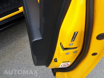 2007 Toyota FJ Cruiser w/Rear Doors - miniatura 11